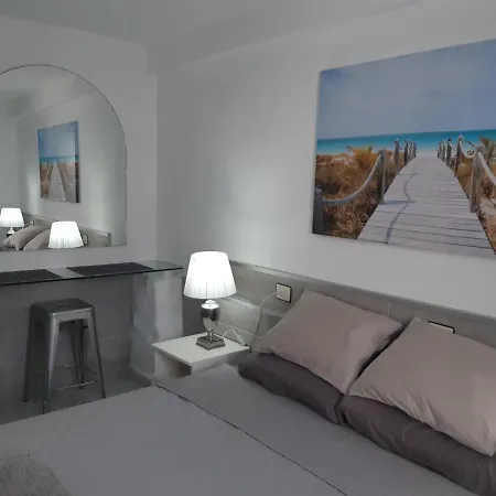 Apartment Karton *
